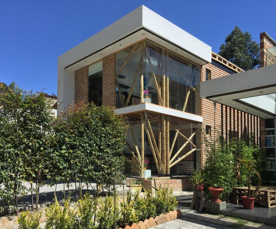 דירות קואנקה "Bambu Sierra" Cozzy Ecological Lofts מראה חיצוני תמונה