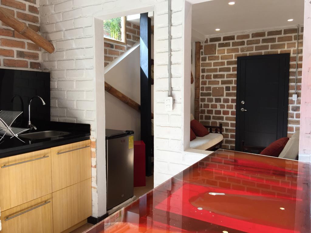 דירות קואנקה "Bambu Sierra" Cozzy Ecological Lofts מראה חיצוני תמונה